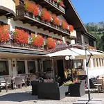 Park Arnica 4*