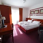 Park Arnica 4*
