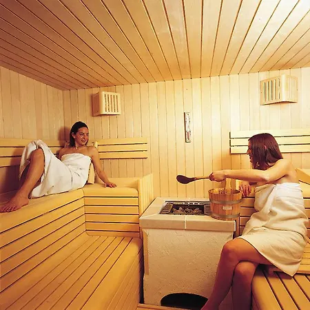 Park Arnica Hotel 4*