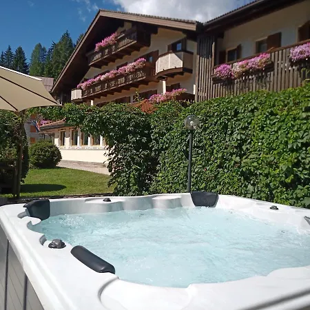 Hotel Park Arnica Falcade