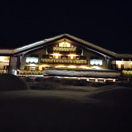 Hotel Park Arnica