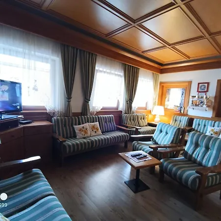 Park Arnica Hotel 4*