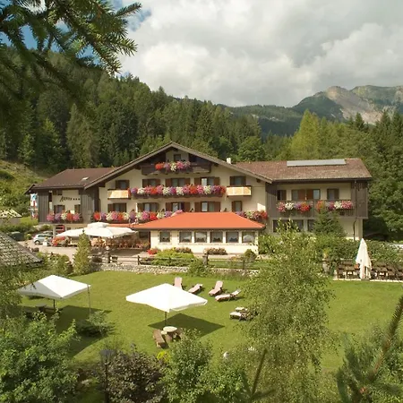 Hotel Park Arnica Falcade