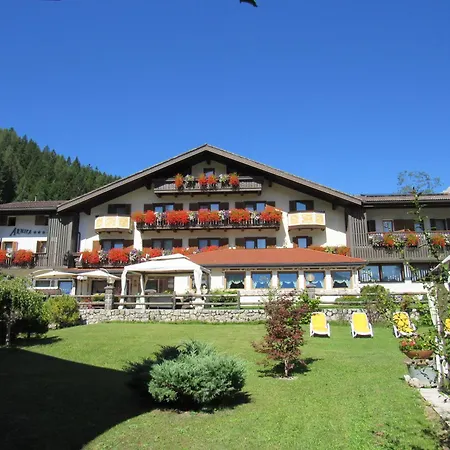 Hotel Park Arnica
