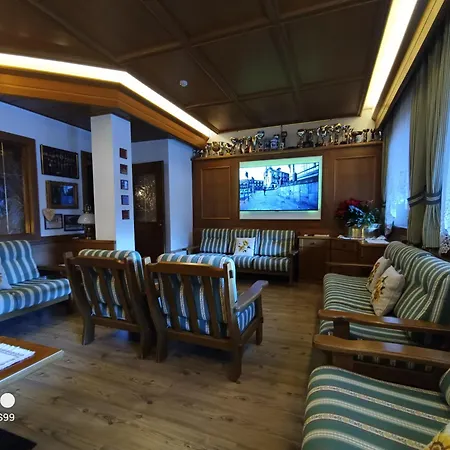 فندق Park Arnica 4*